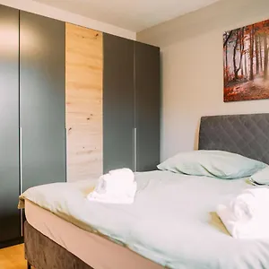 Apartment Luxury - Therme Ed - Messe Muc - Parken - Wlan